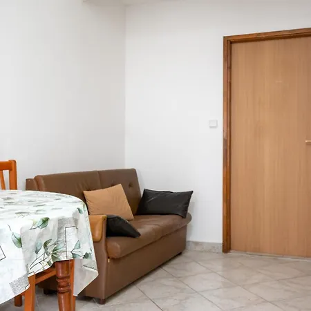 And With Parking Space - 21805 Ζαντάρ