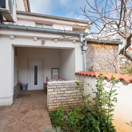 And With Parking Space - 21805 Maison d'hôtes 3*