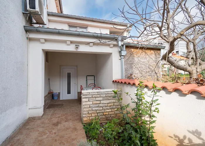 And With Parking Space - 21805 Maison d'hôtes 3*