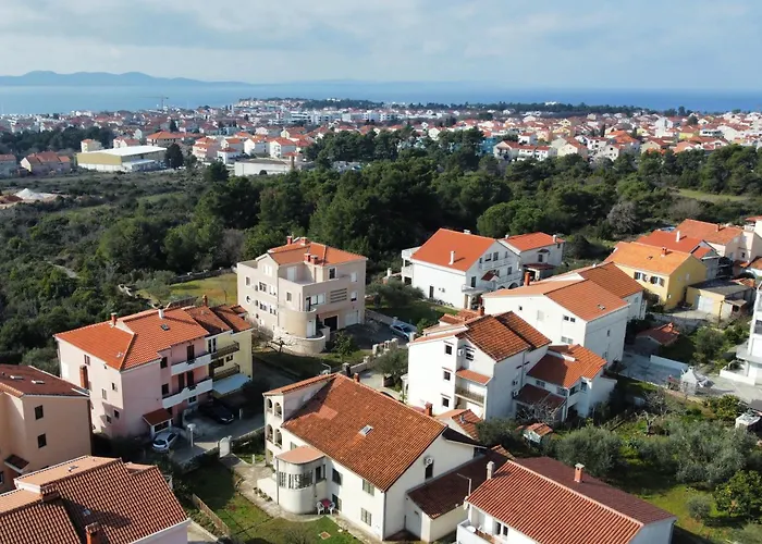 And With Parking Space - 21805 Maison d'hôtes 3*